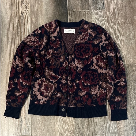Abercrombie & Fitch Sweaters - Abercrombie & Fitch Soft Patterned Knit Sweater - Burgundy and Navy